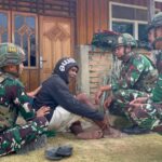 Satgas Yonif 645/Gty Gelar Pelayanan Kesehatan dan Bagikan Sargal untuk Warga Distrik Napua