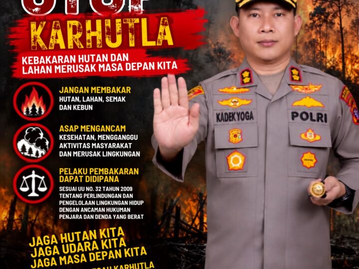Kapolres Kotim Bersama Tim Gabungan Padamkan Karhutla di Desa Rawa Sari