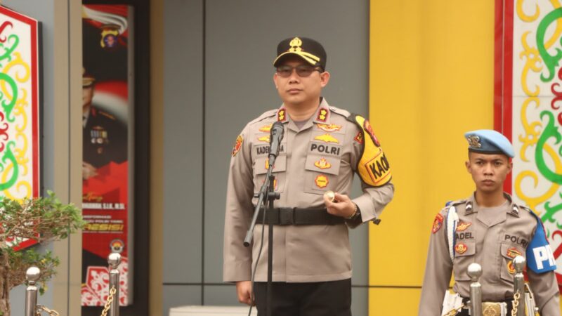 Kapolres Kotim Pimpin Upacara PTDH