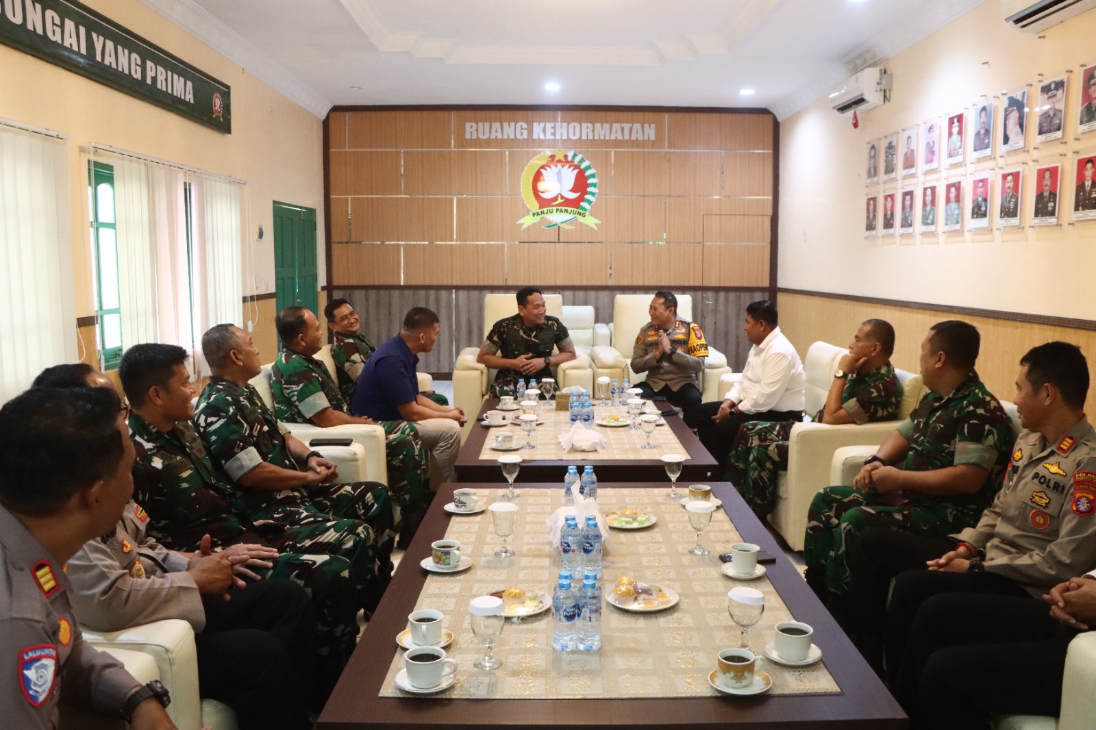 Kapolres Kotim Silaturahmi ke Korem 102/Pjg, Perkuat Sinergitas TNI-Polri