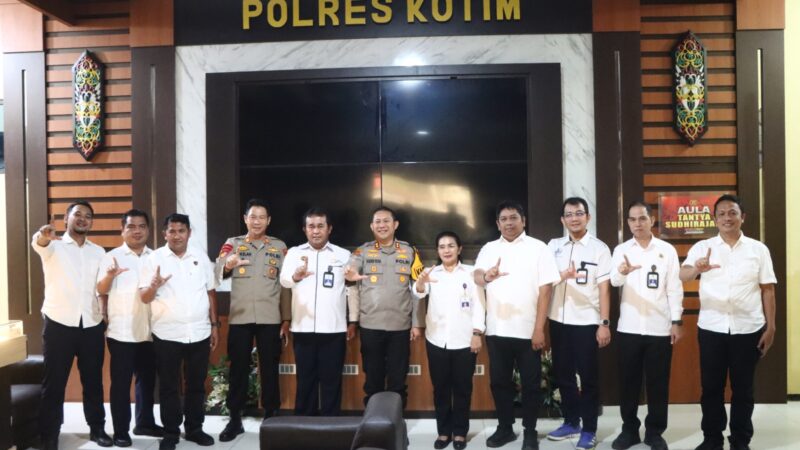 Kapolres Kotim Terima Silaturahmi KSOP Sampit, Perkuat Sinergitas dan Koordinasi Lintas Sektoral