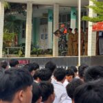 Menyiapkan Generasi Emas, Danramil Parungpanjang Hadir di SMAN 1