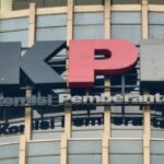 KPK Amankan Barang Bukti Uang Rp1 Miliar Dalam OTT Bupati Klaten Jawa Tengah.