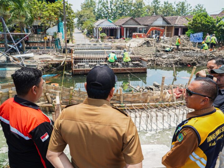 Kejar Target Selesai Desember, Proyek Pembangunan Jembatan Candinegoro Sidoarjo Dikebut 24 Jam