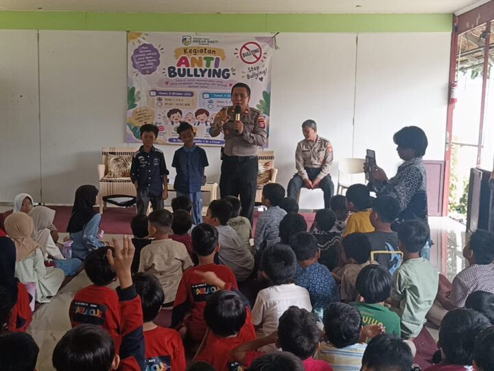 Kapolsek Panongan Edukasi 65 Siswa Sekolah Alam Mekar Bakti tentang Bahaya Bullying