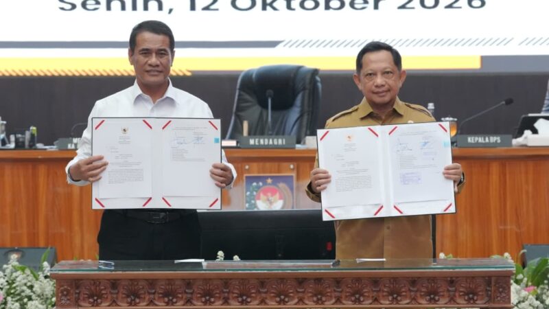 Teken SEB dengan Mentan, Mendagri Minta Daerah Sukseskan Swasembada Pangan