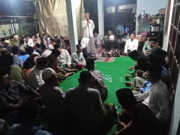 Tahlilan Hari ke-7 Almarhumah Ibu Nani Ahyani Binti H. Asid Berlangsung Khidmat