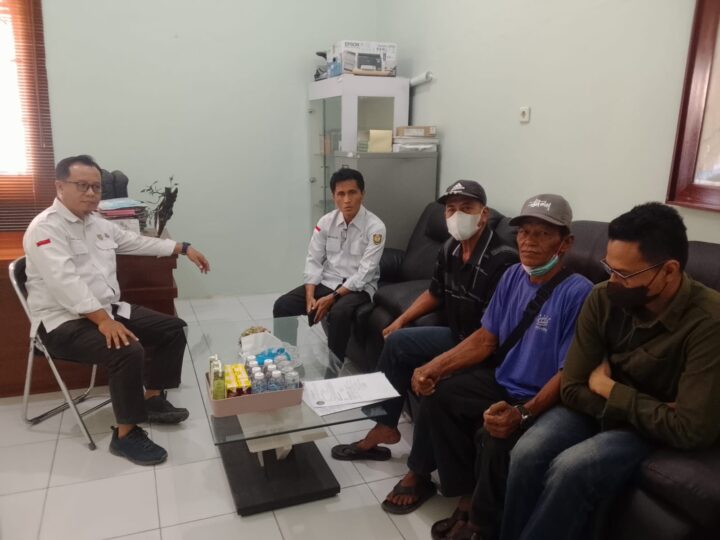 Sengketa Lahan Di Hutan Produksi Kelurahan Raja Seberang, Arkrius Dkk Adukan Ke Sidang Adat Dayak Tomun Dan Rencananya UPT KPHP Kobar Akan Laporkan Ke Dishut Kalteng.
