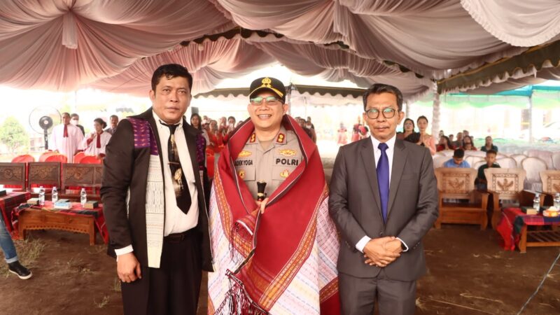 Perkuat Silaturahmi dan Kamtibmas, Kapolres Kotim Hadiri Pembangunan Gereja HKBP Sampit