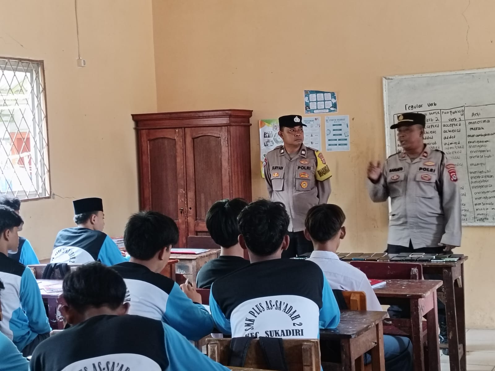 Cegah Tawuran dan Kenakalan Remaja, Polsek Mauk Gelar Polisi Peduli Sekolah di SMP & SMK Plus As-Sa’adah
