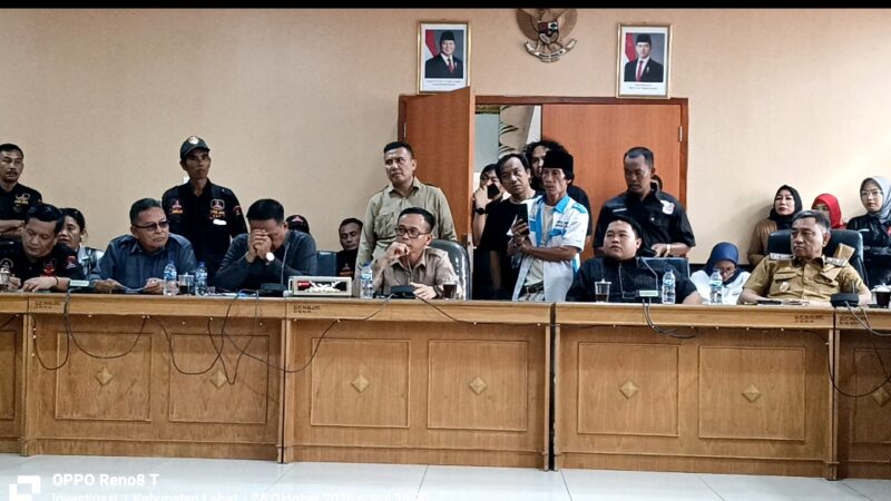 ​DPRD Muara Enim Fasilitasi Rapat Kopsbara dan Pemegang IUP, Perusahaan Sepakat Jadwalkan MoU