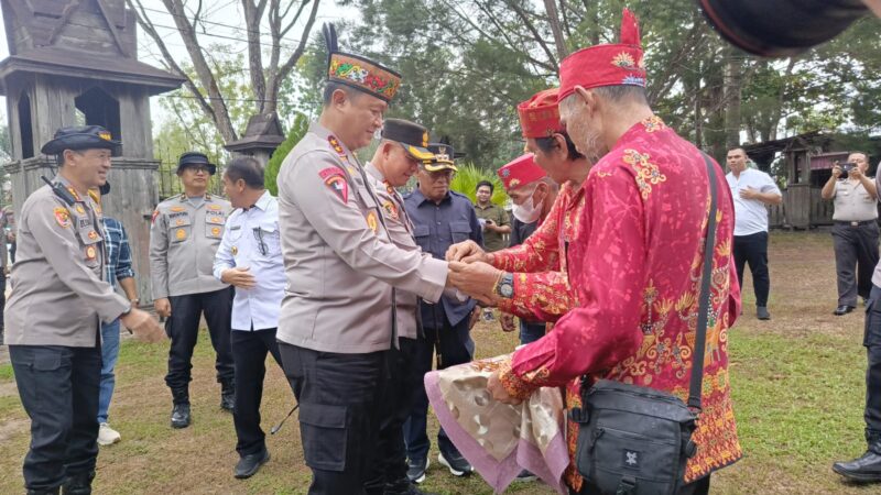 Kapolda Kalteng Sambangi Warga Pasir Panjang, Perkuat Kedekatan Polisi dan Masyarakat