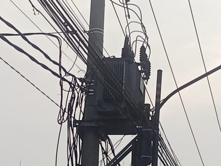 Sudah 8 Jam Padam, 1 Gardu Listrik di RT.01/RW.01 Kp.Cilejet Belum Menyala “Warga Mengeluh”