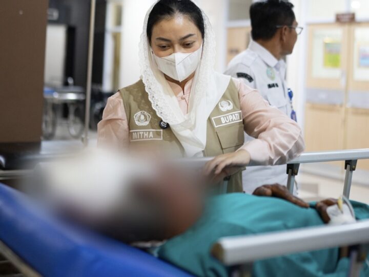 Pemkab Brebes Jenguk Empat Korban Pembacokan, Beri Bantuan dan Tanggung Semua Biaya Pengobatan